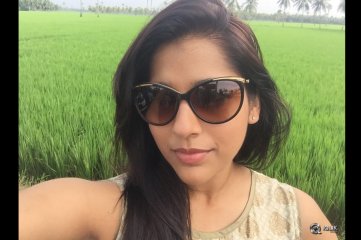Rashmi Gautam Latest Pics